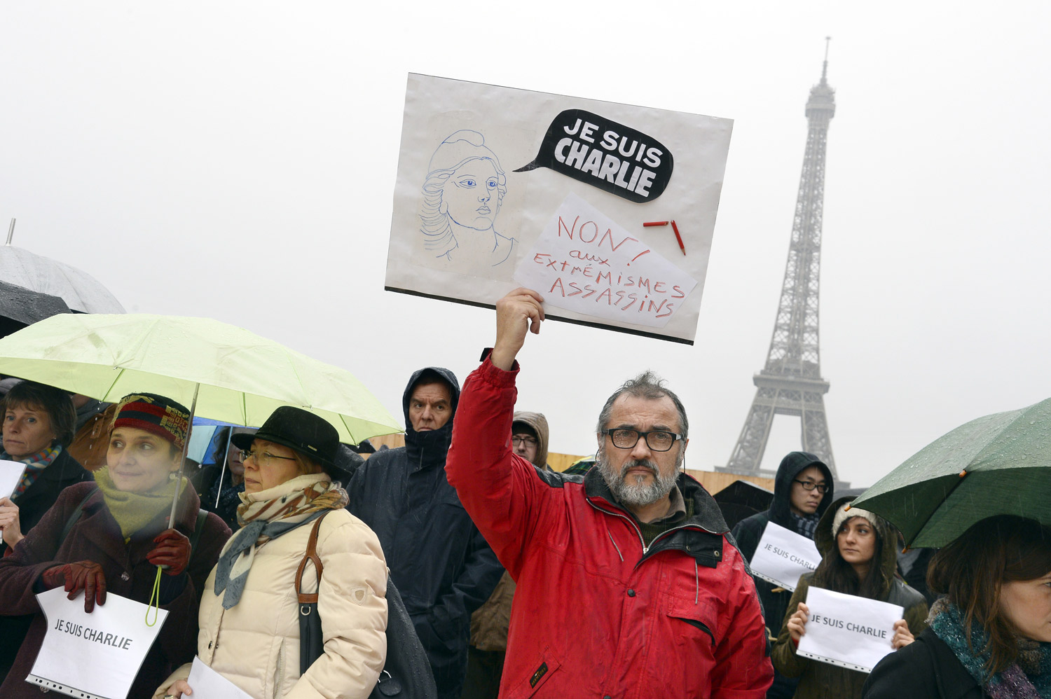 Charlie Hebdo “volverá a publicarse la semana próxima”