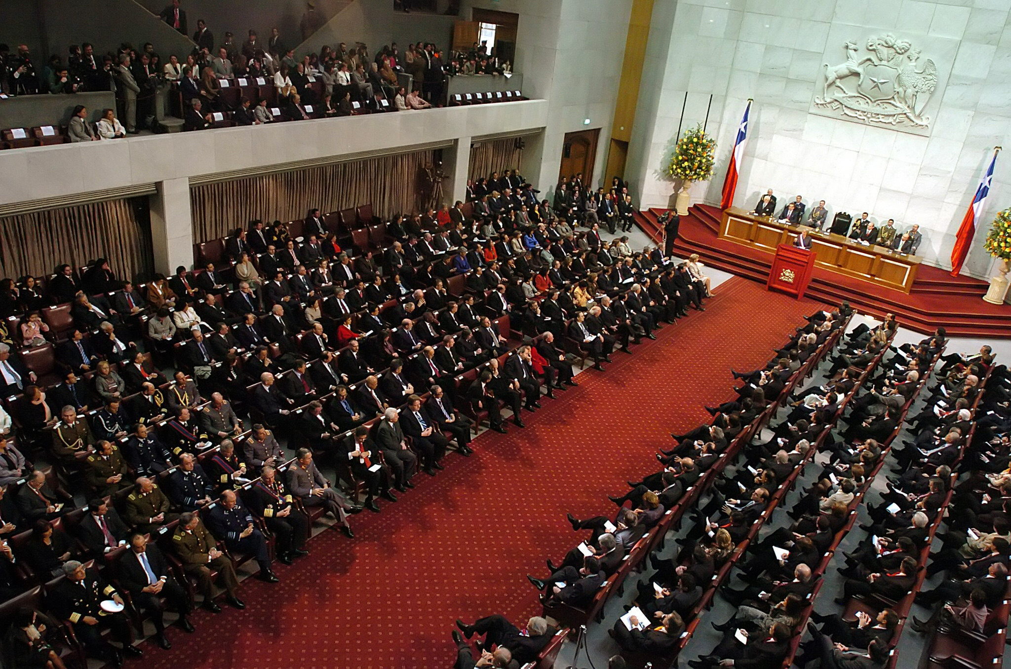 Senado de Chile modifica sistema electoral heredado de dictadura de Pinochet