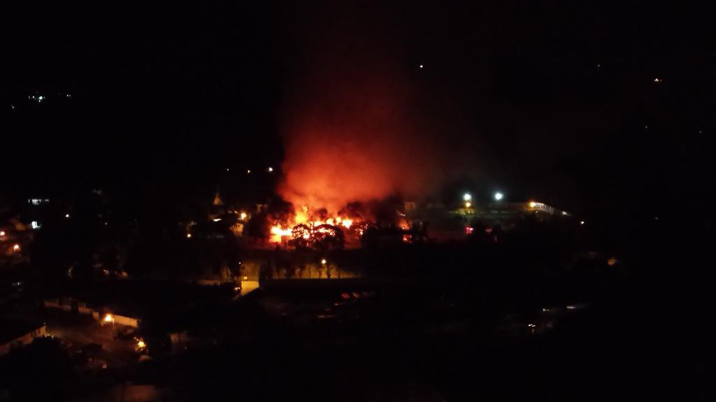 Controlado incendio en la Escuela GNB de Ramo Verde