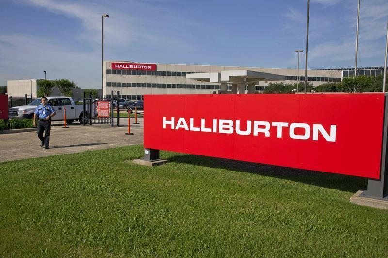 Empresa de servicios petroleros Halliburton dice comenzará a recortar operaciones en Venezuela