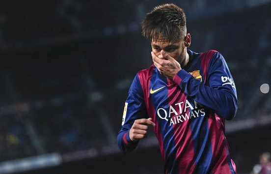 VIDEO: Messi le dejó un penal a Neymar ante Villarreal y el brasileño lo falló