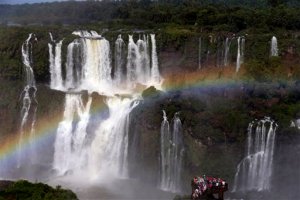 Las cataratas de Iguazú encantan a millones de turistas (Fotos)