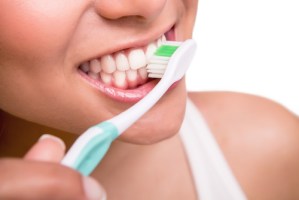 No cepillarse los diente podría desencadenar enfermedades mentales