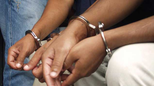 Detuvieron a cinco extorsionadores en centro comercial de Zulia