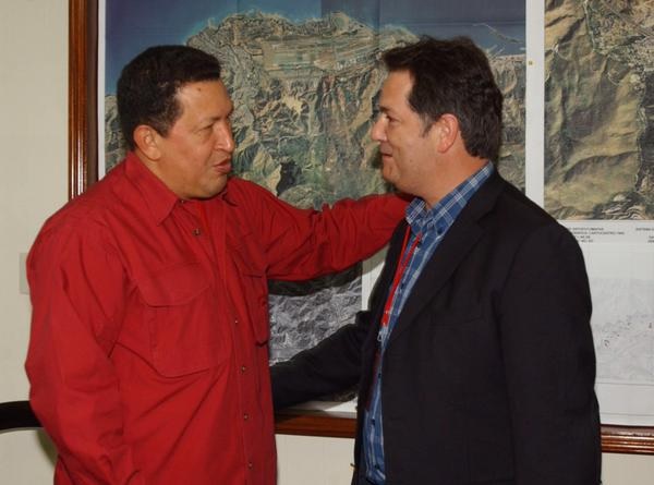 El día que Hugo Chávez habló 3 horas en Miraflores con el hoy director del diario ABC (foto)