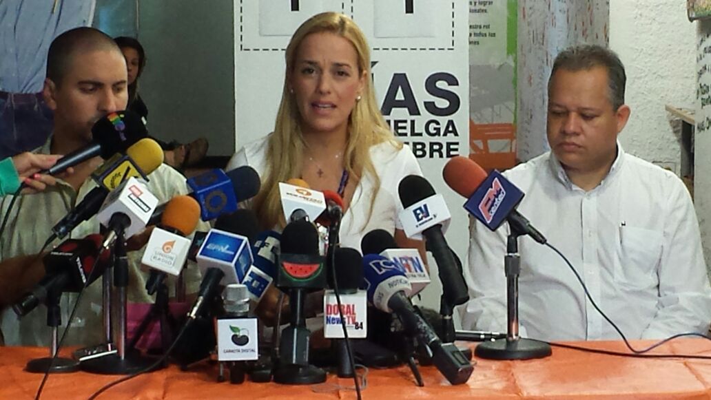 Lilian Tintori: No sé nada de Leopoldo López porque no me dejan verlo