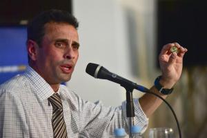 Capriles critica a Voluntad Popular por no suscribirse a la tarjeta única