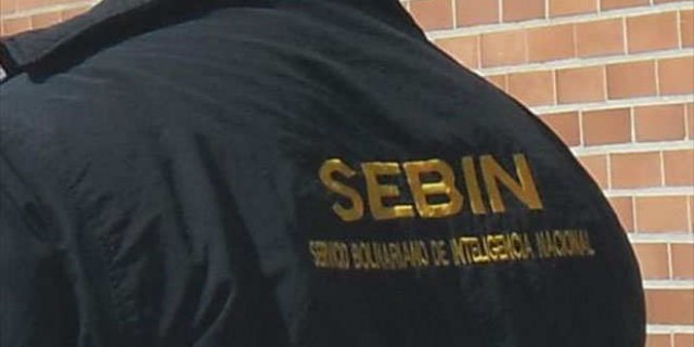 Sebin se llevó detenida a secretaria de la gobernación de Amazonas