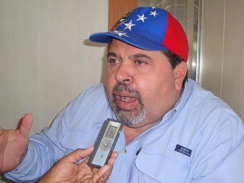 “Maduro admite su incompetencia y legaliza la represión”