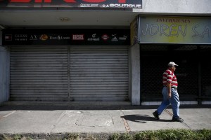 Comercios de San Antonio cerrados técnicamente por recesión en zona fronteriza