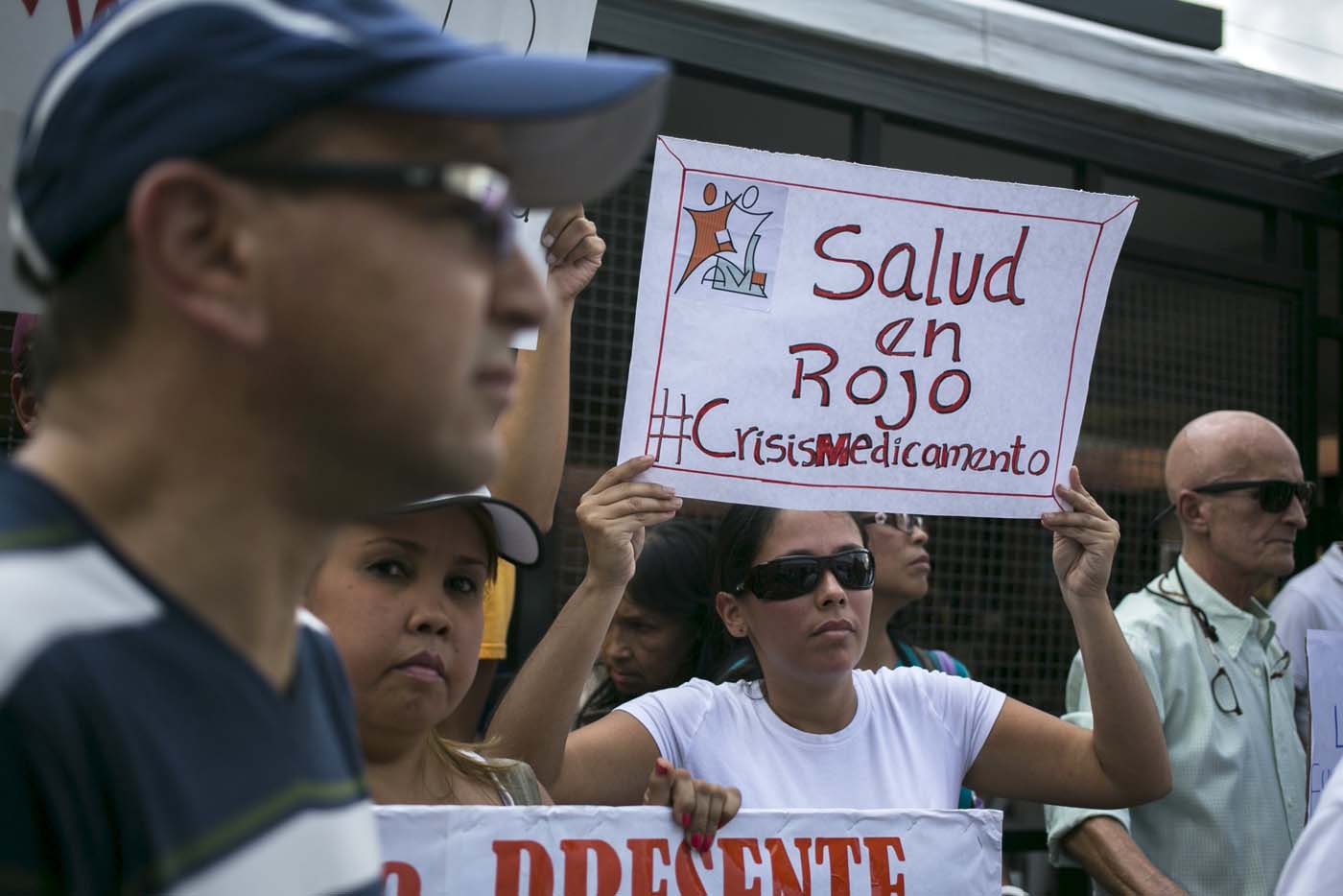 Miles de venezolanos con enfermedades crónicas en riesgo de daños severos por falta de medicamentos