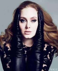 Adele batió récord con “Hello”: El tema fue descargado más de un millón de veces