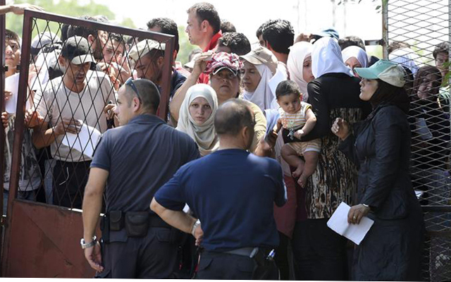 España acepta su nueva cuota de 17.680 refugiados