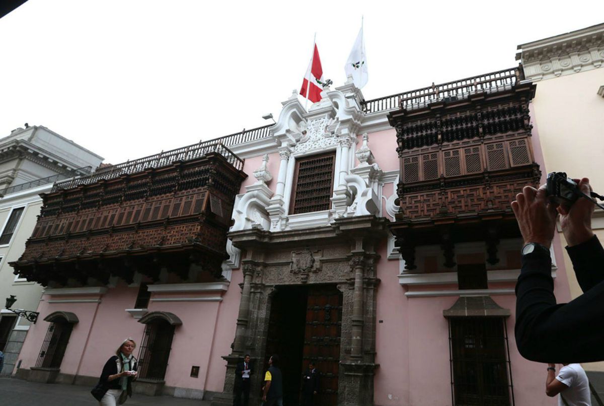Gobierno peruano expresa preocupación por situación venezolana (Comunicado)