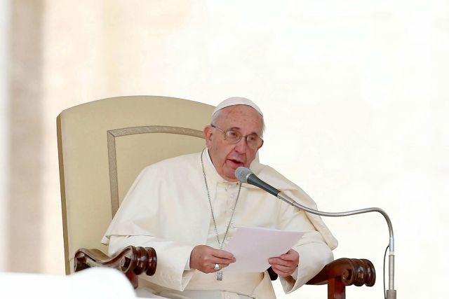 Papa Francisco: La humanidad está al borde de lo irreversible
