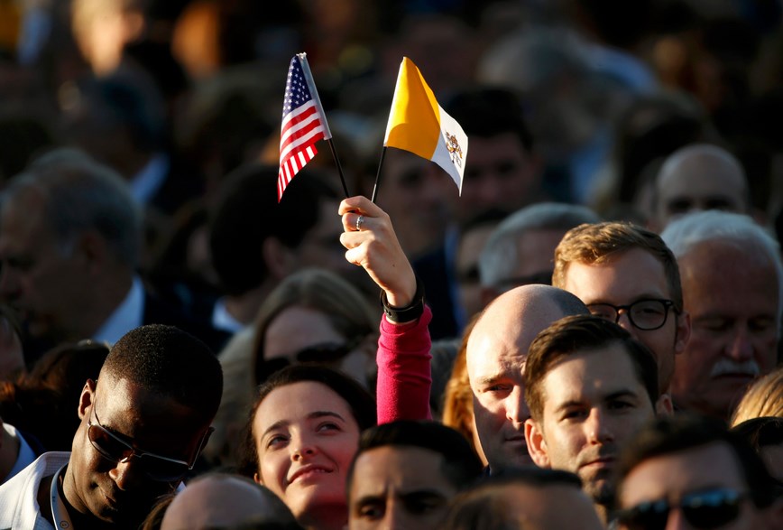 Decenas de miles de personas aguardan en Washington para ver al Papa Francisco (Fotos)