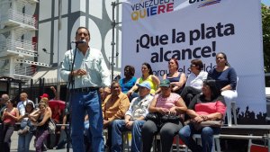 José Guerra: Enfrentamos el colapso de un modelo económico que quiso hacer del Estado el principal empresario