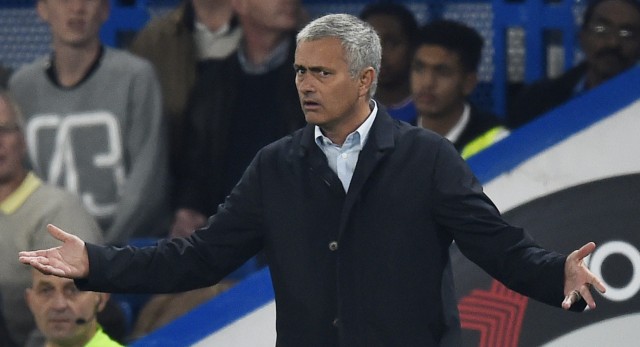El Chelsea da un espaldarazo a Mourinho pese a la crisis que atraviesa el equipo