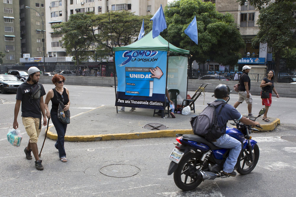 William “talanquera-caretabla” Ojeda y el engañoso partido oficialista que se dice de “unidad” (FOTOS)