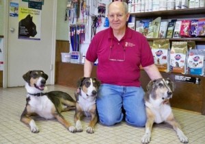 Un veterinario jubilado paga 100 mil dólares para clonar a su perro