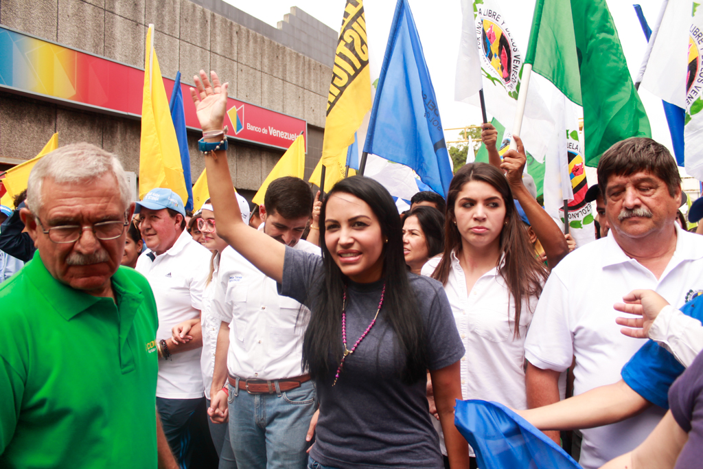 Delsa Solórzano: Los Teques salió a la calle a avivar la alegría que sentimos porque el cambio es un hecho