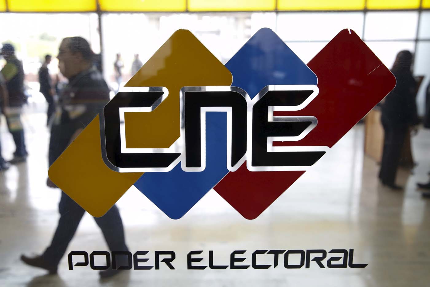 CNE: 1.352.052 firmas para el revocatorio irán a fase de validación