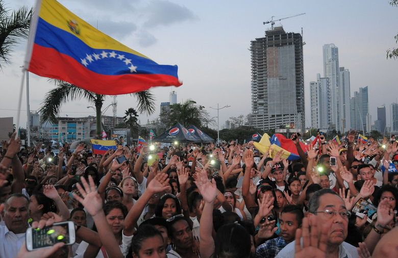 Venezolanos en Panamá rezan para que transcurran en paz las elecciones este #6D