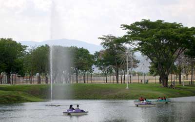 Parques recreacionales trabajarán mediodía durante días festivos