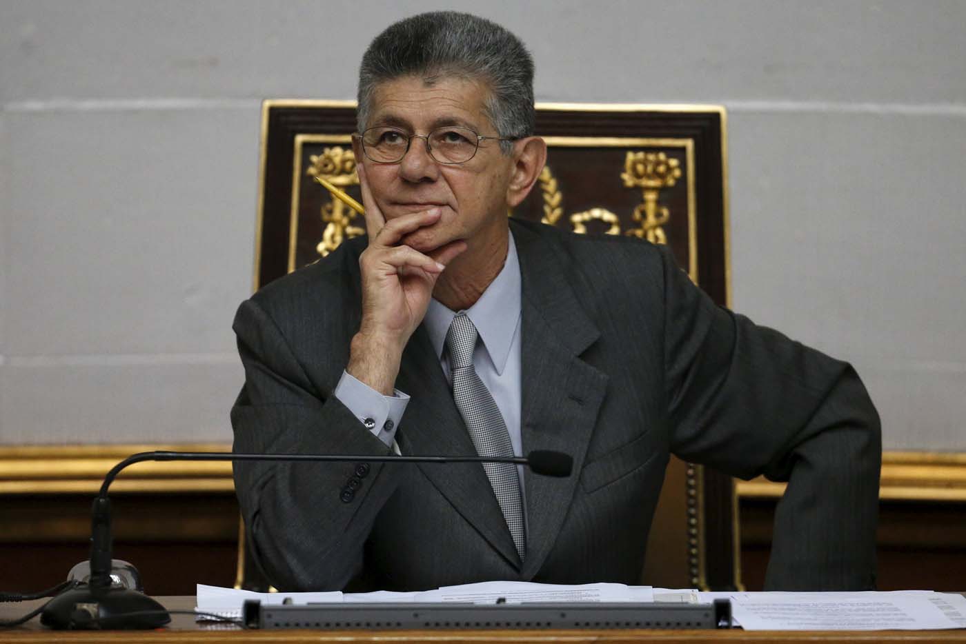 Ramos Allup, un viejo nuevo rostro de la política venezolana, desafía a Maduro