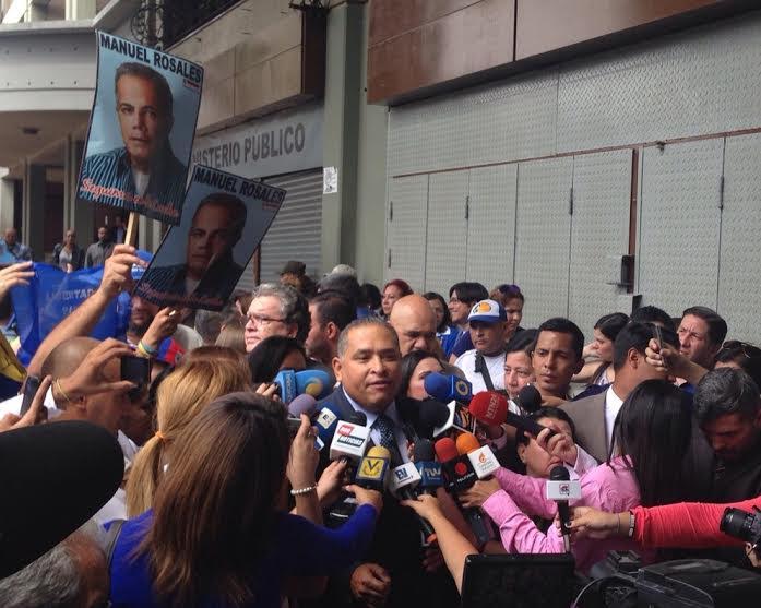 “Manuel Rosales enfrentará el juicio con tranquilidad porque cuenta con el apoyo del pueblo”
