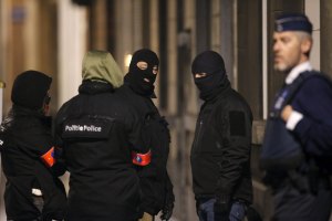 La Policía belga interrumpe una orgía ilegal por no respetar normas anti coronavirus