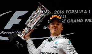 Rosberg no tuvo rivales y se apoderó del GP de China