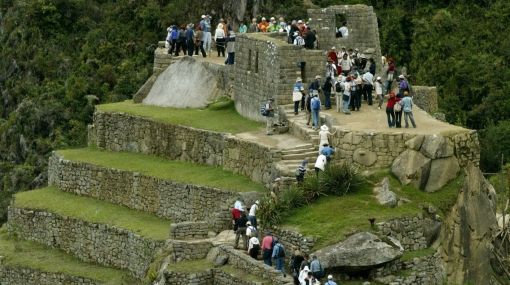 Turista muere al caer a un abismo en región Cusco de Perú