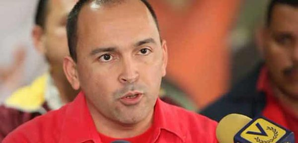 Francisco Torrealba: Esta AN es floja, les aumentan los sueldos y no vienen a trabajar (Video)
