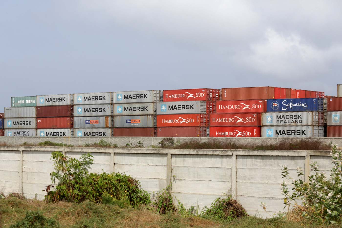 Venezuela debe más de 1.000 millones de dólares a navieras por demoras en retorno de contenedores
