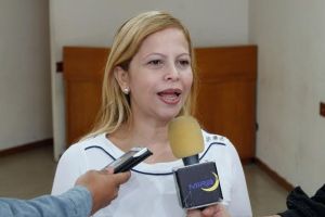 Diputada Mirabal: Denuncia del PSUV contra Capriles no tiene asidero jurídico