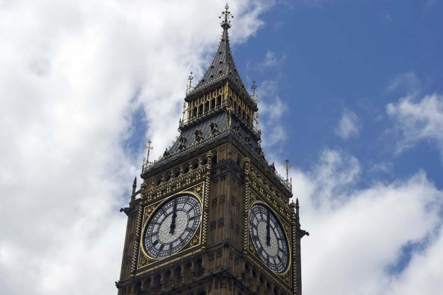 The Big Ben clock tower shows the time as 12 o'clock midday, in central London, Britain June 24, 2016. REUTERS/Toby Melville