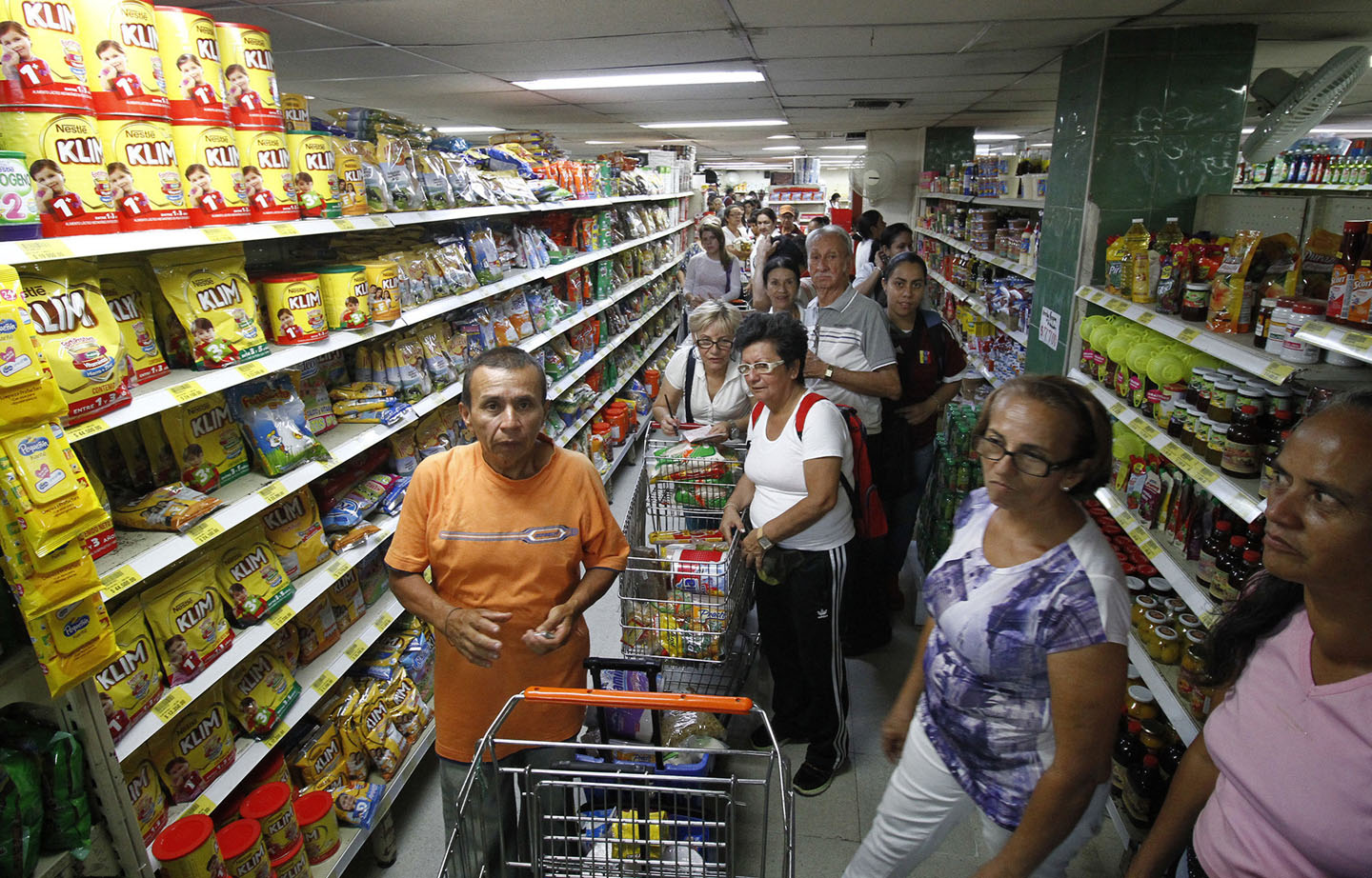 Venezolanos experimentaron en Colombia los añorados supermercados llenos