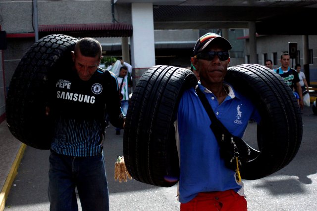 REUTERS/Carlos Eduardo Ramirez