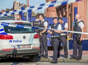 Identifican al autor del atentado con machete a policías en Bélgica