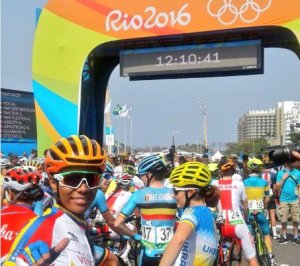 La venezolana Jennifer Cesar culminó en el puesto 50 del ciclismo de ruta #Rio2016
