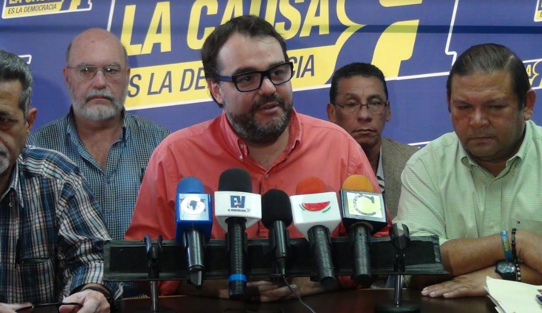 La Causa R propone pasar a la ofensiva constitucional para lograr revocatorio y regionales este año