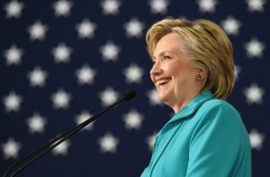 Hillary Clinton, polémica sobreviviente de la política estadounidense
