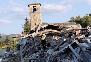 Se eleva a 291 el número de muertos por el terremoto en Italia