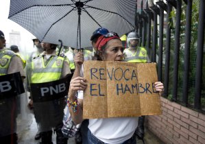 A pocas horas de la Toma de Caracas, el Gobierno arrecia persecución a opositores