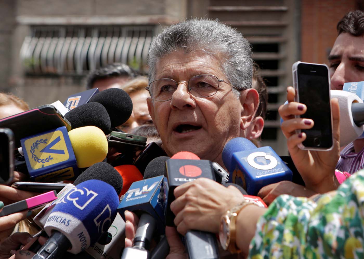 Ramos Allup: El diálogo es para lograr las condiciones del revocatorio