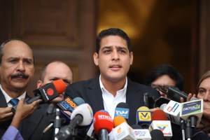 José Manuel Olivares: Venezuela enfrenta severo brote de difteria