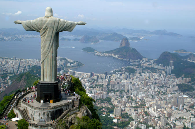 Brasil espera romper récord de turistas extranjeros en el verano