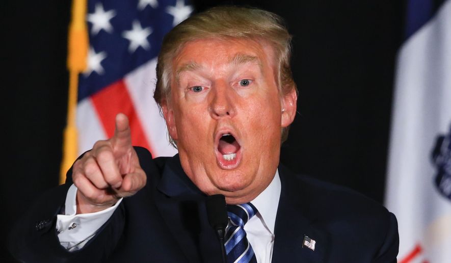 Donald Trump denuncia que EE UU deja entrar a inmigrantes para que voten
