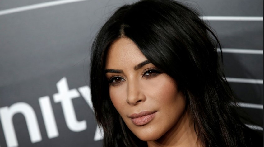 Kim Kardashian reveló excéntrico nombre a su tercera hija